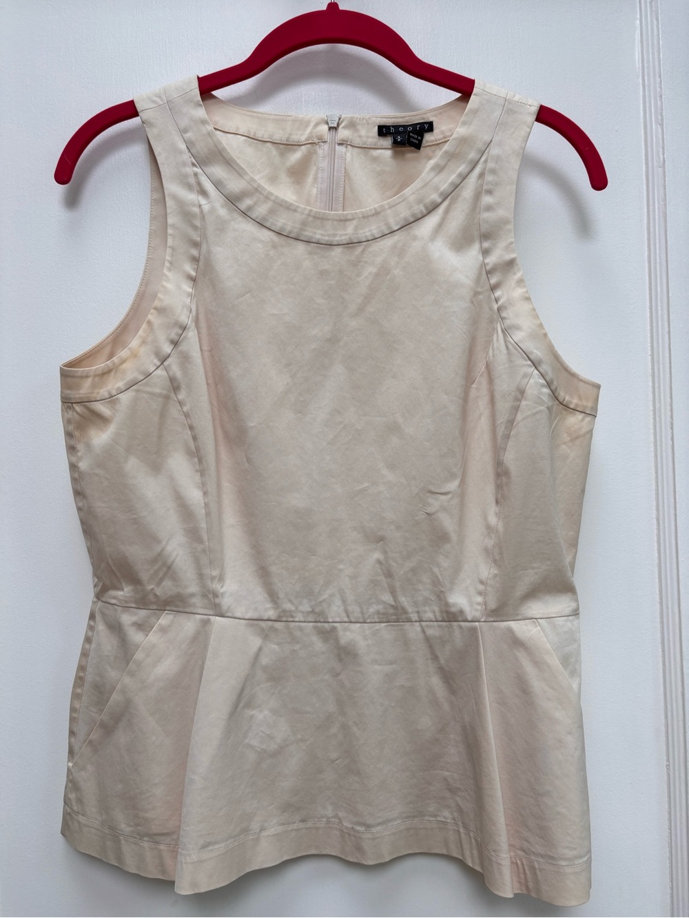 Theory top small
